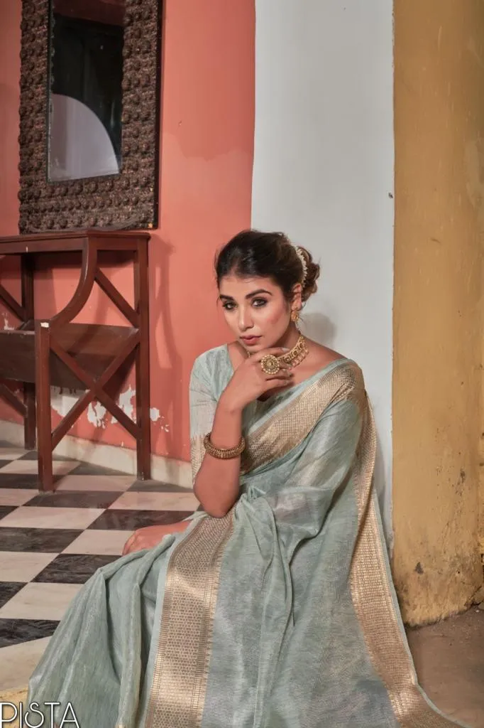 Beautiful Maheshwari silk Weaving Saree