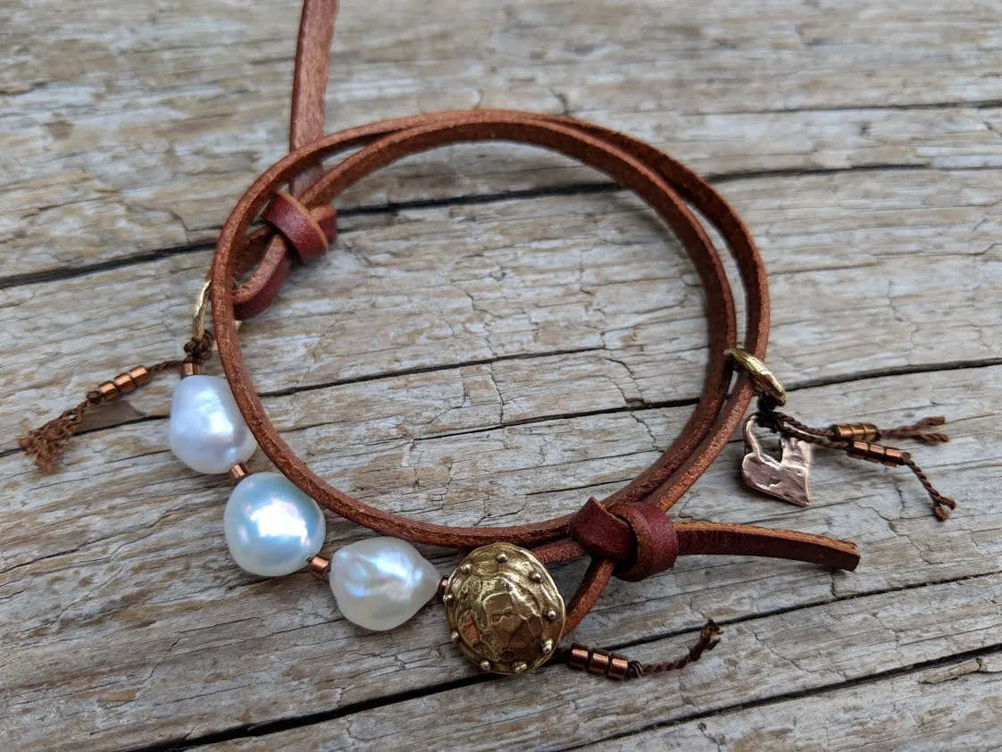 Boho Natural Baroque Pearl Leather Wrap Bracelet