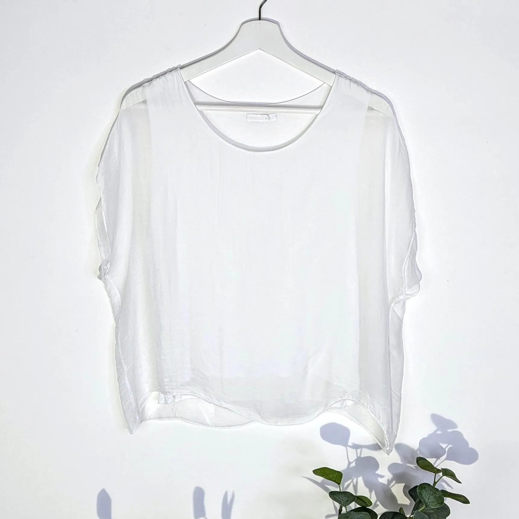 Boxy silk top (S-M)