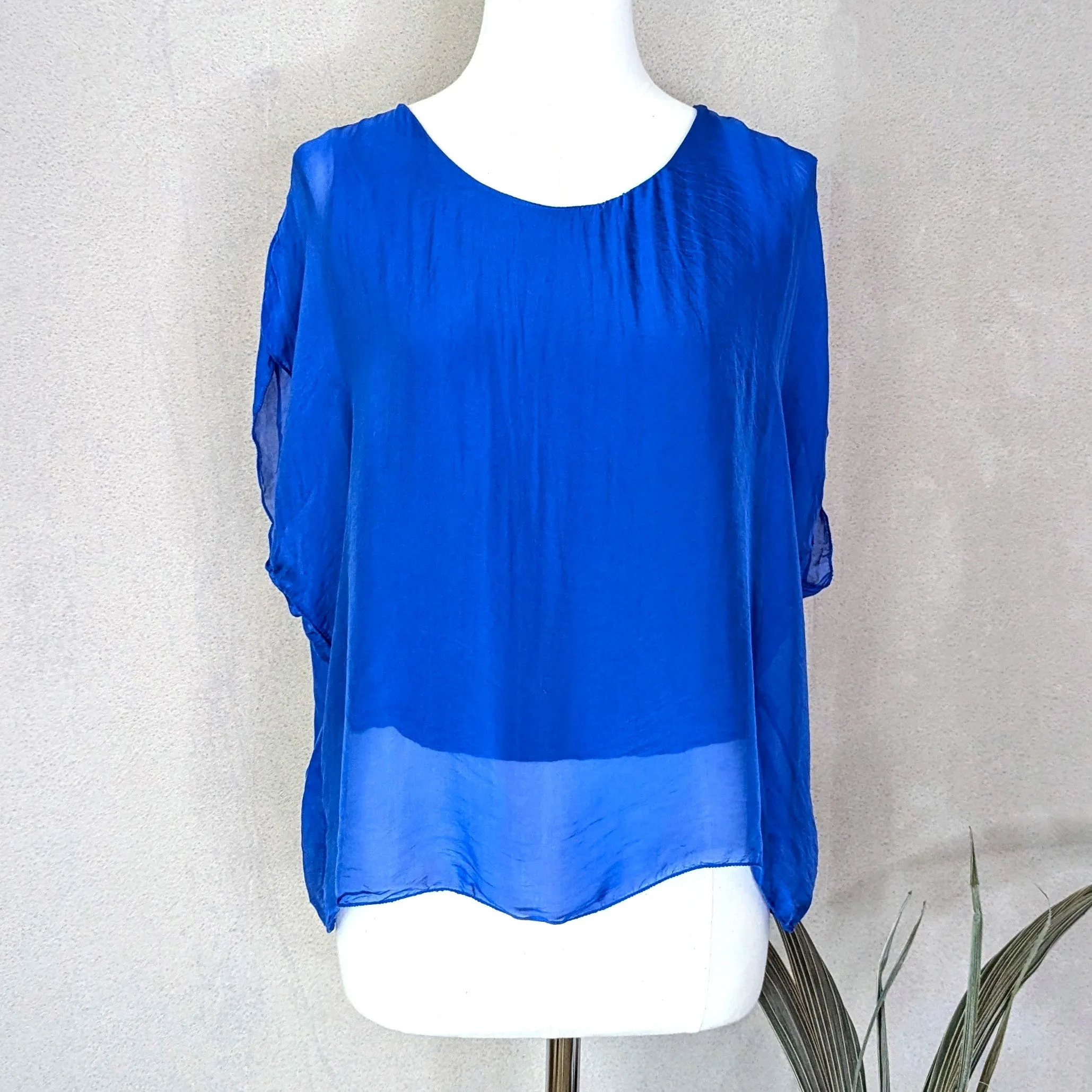 Boxy silk top (S-M)