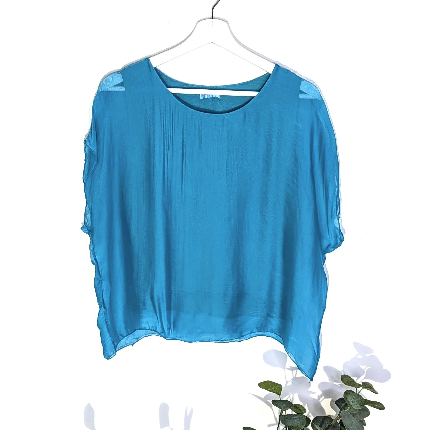 Boxy silk top (S-M)