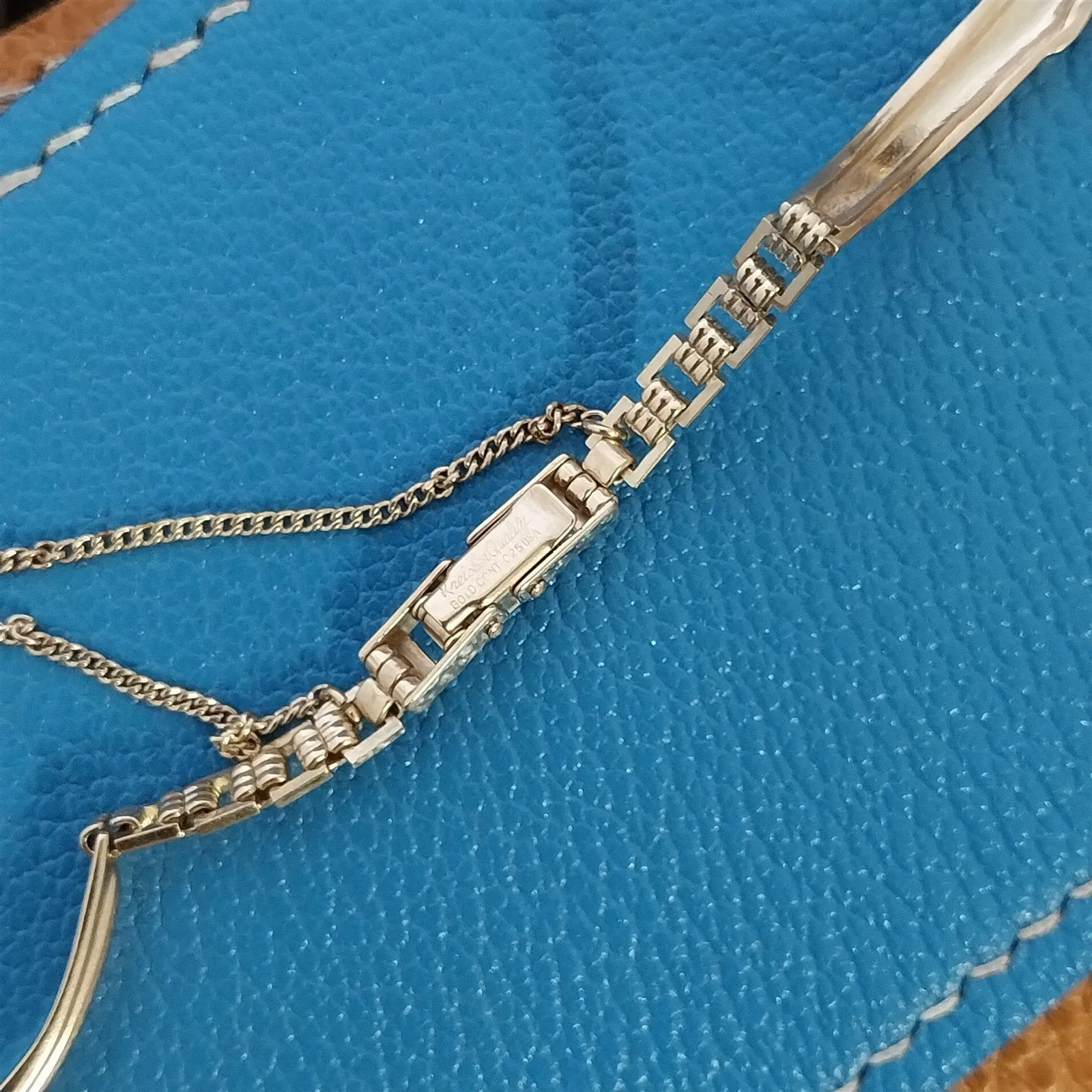 Ladies 1950s Yellow Gold-Fill Kreisler Red Glass Hearts Vintage Watch Band