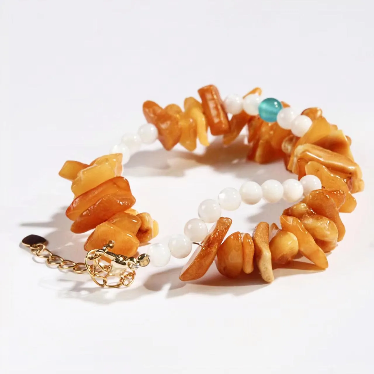 Old Amber & White Shell Bracelet
